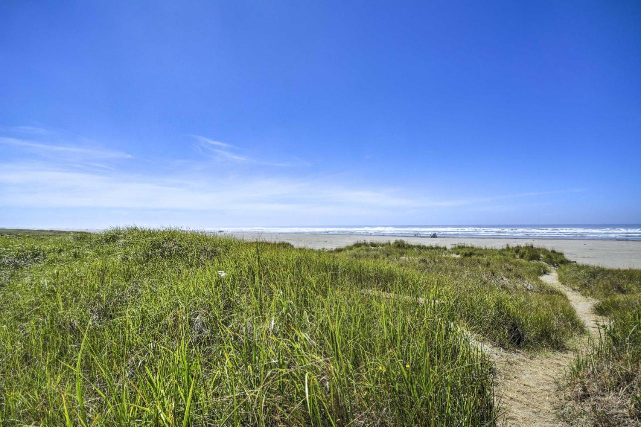Coastal Pnw Gem With Hot Tub - Walk To Beach! Grayland المظهر الخارجي الصورة