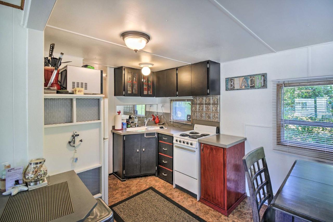 Coastal Pnw Gem With Hot Tub - Walk To Beach! Grayland المظهر الخارجي الصورة